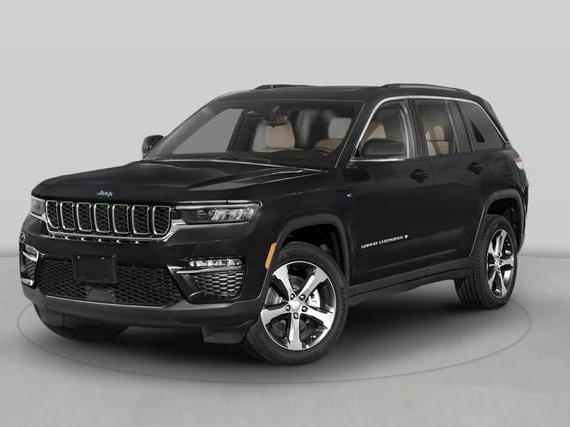 JEEP GRAND CHEROKEE 2023 1C4RJYB60PC649262 image